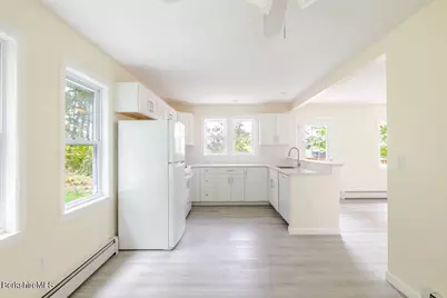 525 Winchell Mountain Rd, Ancram, NY 12502 - Photo 9