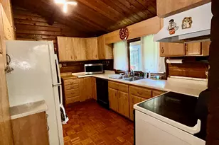 240 Kirchner Rd, Dalton, MA 01226 - Photo 15