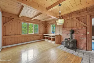 1030 Simonds Rd, Williamstown, MA 01267 - Photo 17