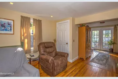 932 Williams St, Pittsfield, MA 01201 - Photo 9