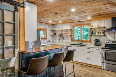 1099 New Ashford Rd, Williamstown, MA 01267 - Photo 31