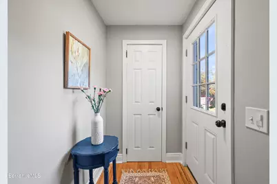 106 Sampson Pkwy, Pittsfield, MA 01201 - Photo 5