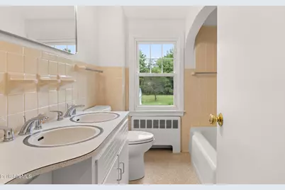 17 Kittredge Rd, Pittsfield, MA 01201 - Photo 29