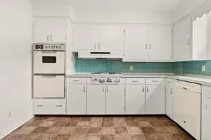 17 Kittredge Rd, Pittsfield, MA 01201 - Photo 5