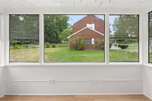 17 Kittredge Rd, Pittsfield, MA 01201 - Photo 13