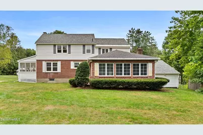 17 Kittredge Rd, Pittsfield, MA 01201 - Photo 3