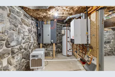 228 East St, Great Barrington, MA 01230 - Photo 41