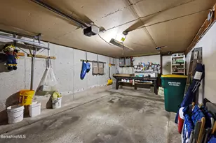 27 2nd St, Adams, MA 01220 - Photo 23