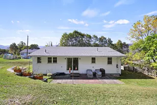 27 2nd St, Adams, MA 01220 - Photo 25