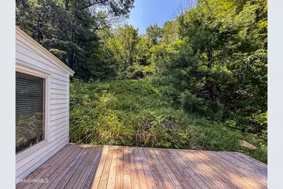 190 Willow St, Lee, MA 01238 - Photo 15
