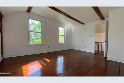 190 Willow St, Lee, MA 01238 - Photo 27