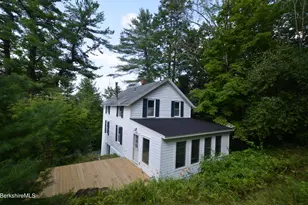 190 Willow St, Lee, MA 01238 - Photo 15