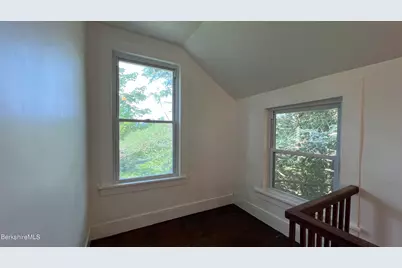 190 Willow St, Lee, MA 01238 - Photo 33