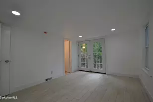 190 Willow St, Lee, MA 01238 - Photo 37