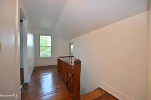 190 Willow St, Lee, MA 01238 - Photo 31