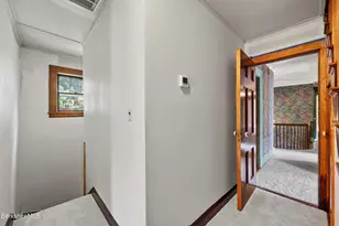 5 Crofut St, Pittsfield, MA 01201 - Photo 49