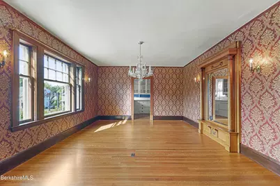 5 Crofut St, Pittsfield, MA 01201 - Photo 7