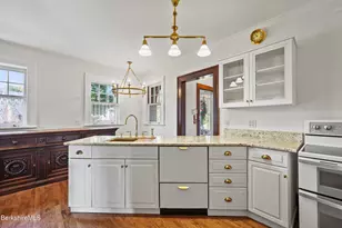 5 Crofut St, Pittsfield, MA 01201 - Photo 13