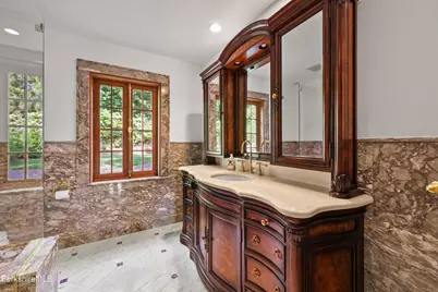 5 Crofut St, Pittsfield, MA 01201 - Photo 29
