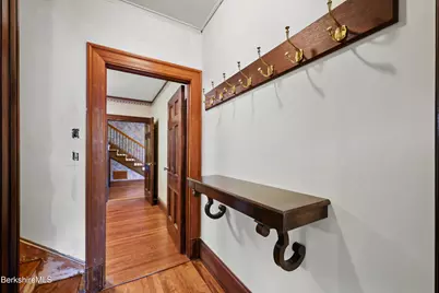 5 Crofut St, Pittsfield, MA 01201 - Photo 25