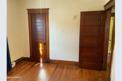 156 Elizabeth St, Pittsfield, MA 01201 - Photo 31