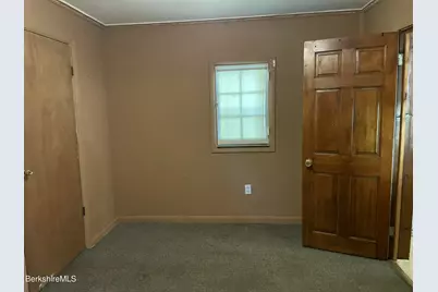 156 Elizabeth St, Pittsfield, MA 01201 - Photo 17