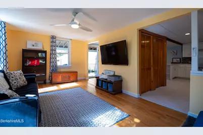 1600 Pleasant St, Lee, MA 01238 - Photo 15