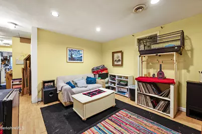 1592 County Rd, Sheffield, MA 01230 - Photo 25