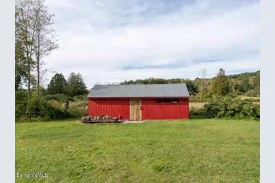 95 Water Farm Rd, Sheffield, MA 01257 - Photo 5