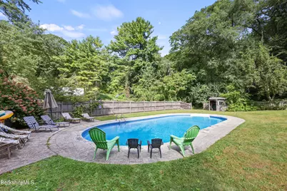 65 Crofut St, Pittsfield, MA 01201 - Photo 57