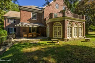 65 Crofut St, Pittsfield, MA 01201 - Photo 49