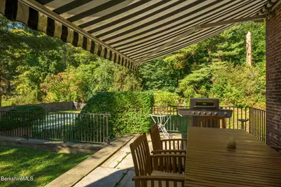 65 Crofut St, Pittsfield, MA 01201 - Photo 51