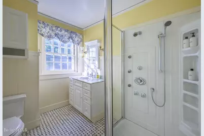 65 Crofut St, Pittsfield, MA 01201 - Photo 33