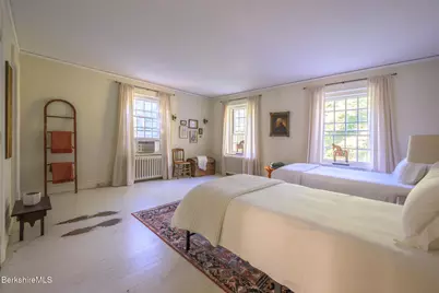 65 Crofut St, Pittsfield, MA 01201 - Photo 41