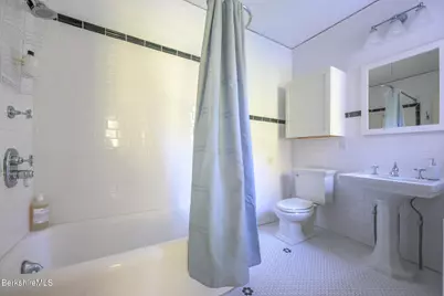 65 Crofut St, Pittsfield, MA 01201 - Photo 43