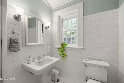 65 Crofut St, Pittsfield, MA 01201 - Photo 39