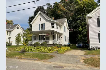 13 Goodrich St, Pittsfield, MA 01201 - Photo 1