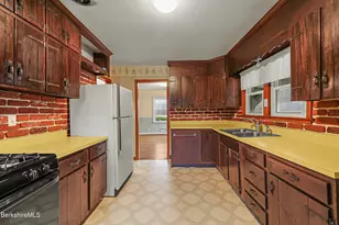 399 State Rd, Richmond, MA 01254 - Photo 23