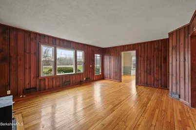 399 State Rd, Richmond, MA 01254 - Photo 13