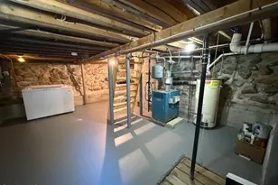 910 N Hoosac Rd, Williamstown, MA 01267 - Photo 23