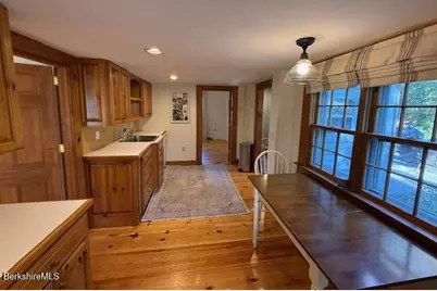 910 North Hoosac Rd, Williamstown, MA 01267 - Photo 7