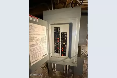 910 North Hoosac Rd, Williamstown, MA 01267 - Photo 21