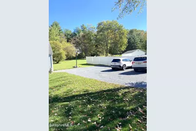 910 North Hoosac Rd, Williamstown, MA 01267 - Photo 3