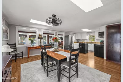 30 Cove Ln, Hinsdale, MA 01235 - Photo 5