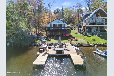 30 Cove Ln, Hinsdale, MA 01235 - Photo 31