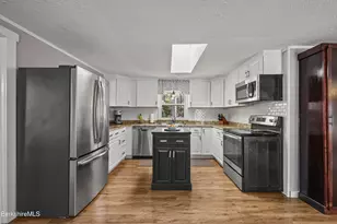 30 Cove Ln, Hinsdale, MA 01235 - Photo 9