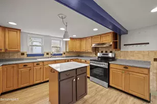 2801 State Rd, Richmond, MA 01254 - Photo 15