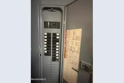 731 Main St, Lanesborough, MA 01237 - Photo 9