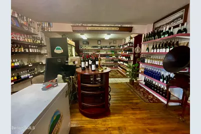 731 Main St, Lanesborough, MA 01237 - Photo 5