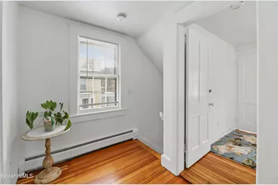 7 Park St, Stockbridge, MA 01262 - Photo 15